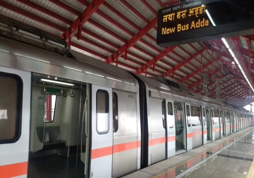 DMRC To Use AI | AI Will Manage Crowd Management & Trains Maintenance